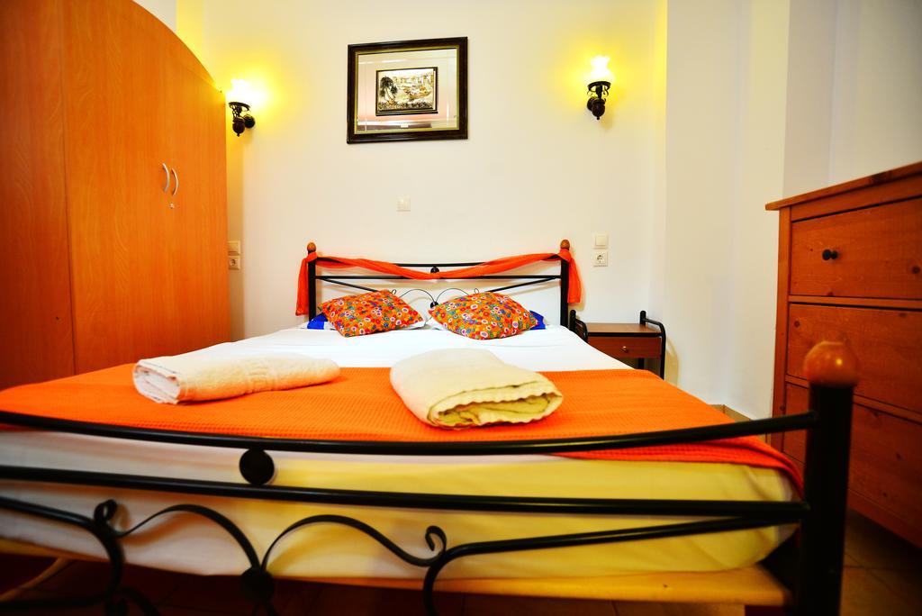 Olympos Pension Rhodes City Стая снимка