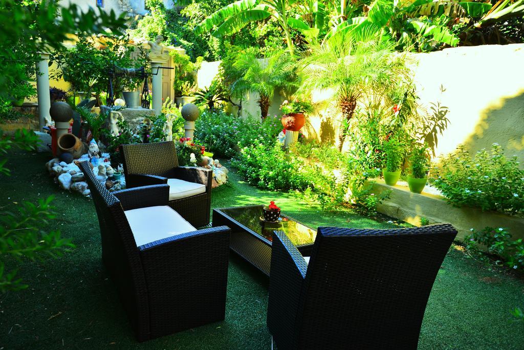 Olympos Pension Rhodes City Екстериор снимка