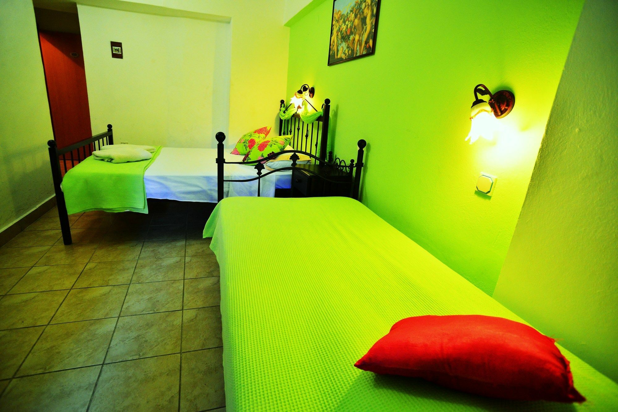 Olympos Pension Rhodes City Екстериор снимка