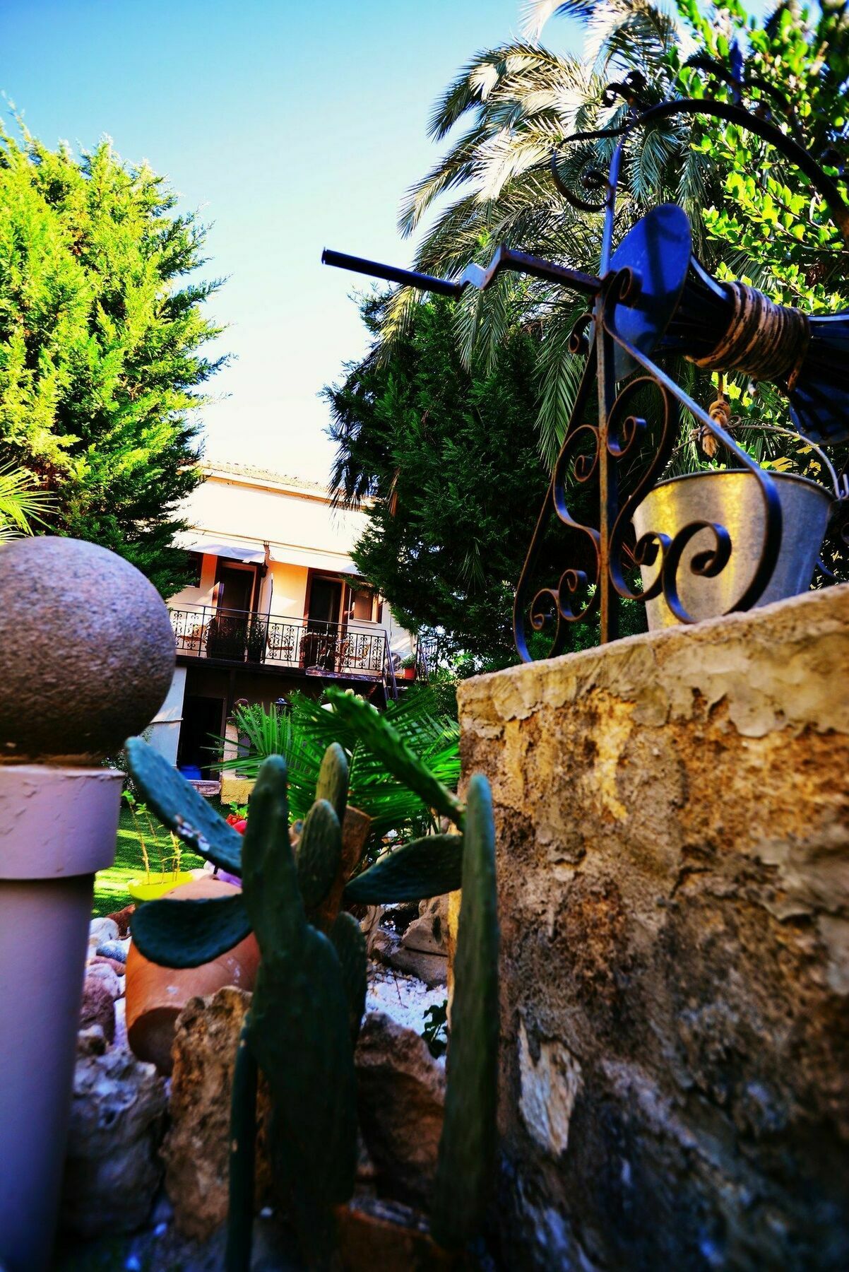 Olympos Pension Rhodes City Екстериор снимка