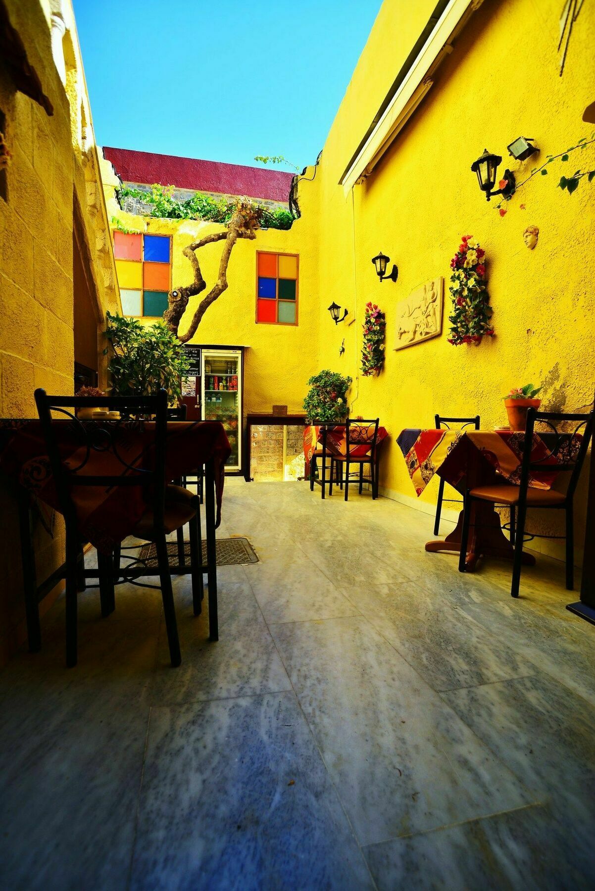 Olympos Pension Rhodes City Екстериор снимка